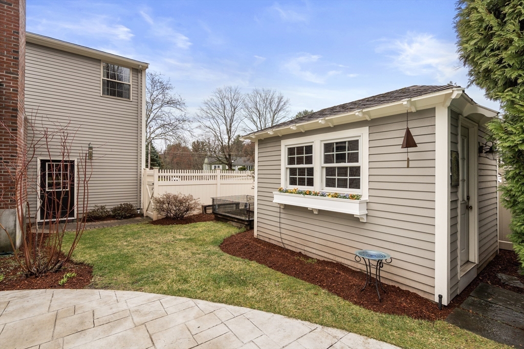 6 Marlyn Rd
