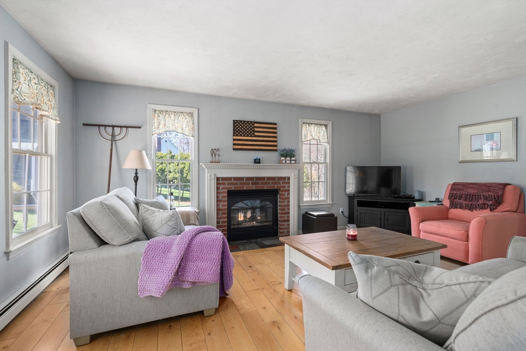 30 Fortune Dr