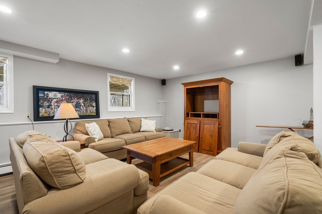 30 Fortune Dr
