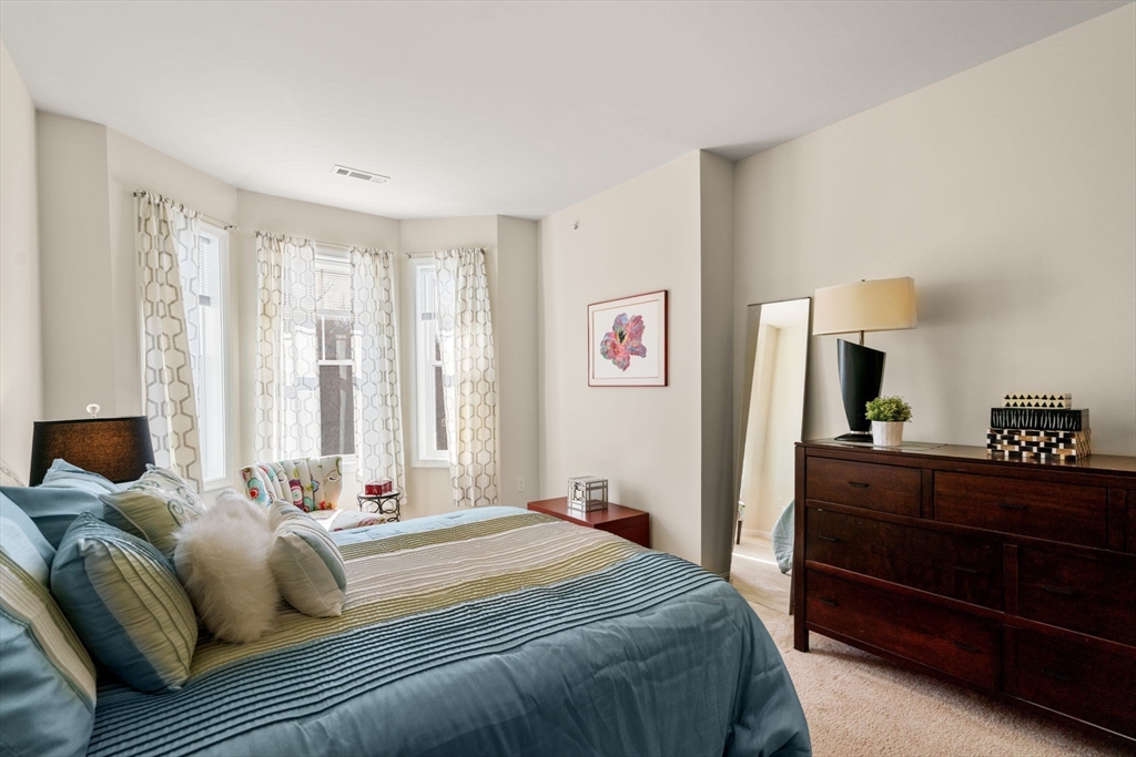 1410 Pennington Drive # 1410