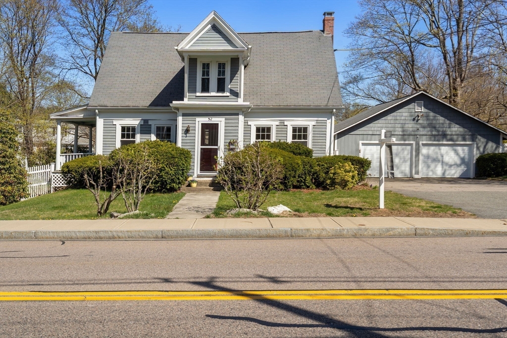 52 Pleasant St