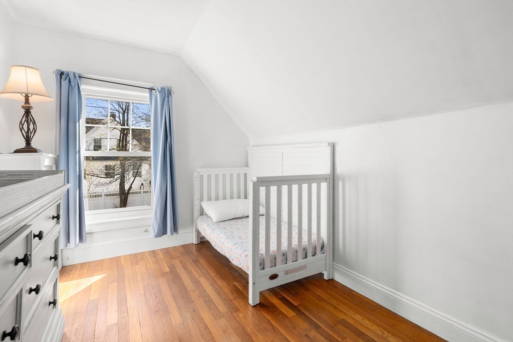 52 Pleasant St