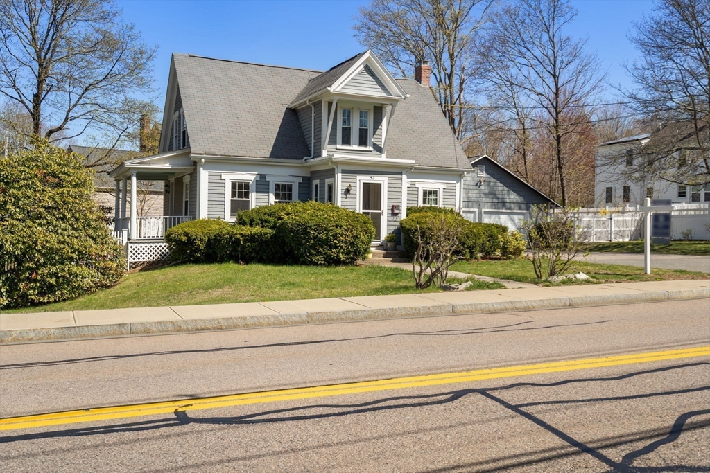 52 Pleasant St