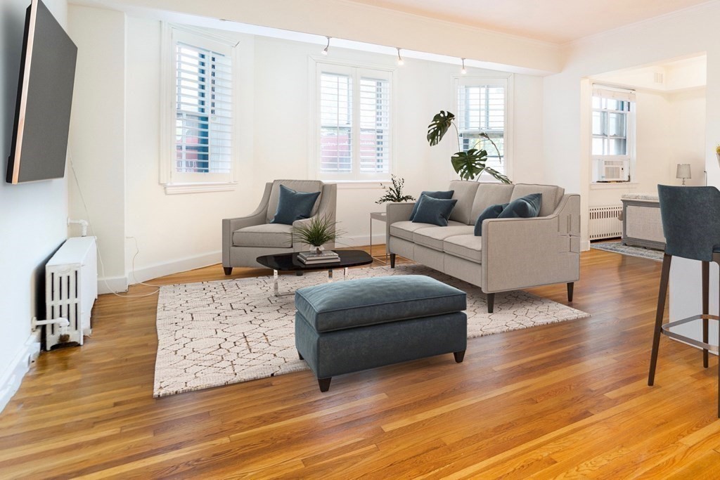 236 Beacon St # 1H