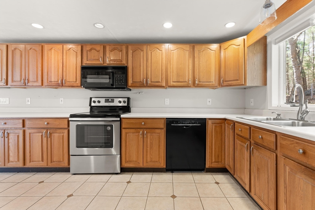 225 Woodland Road