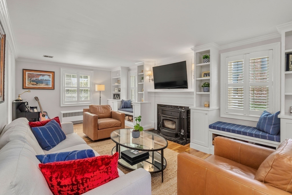 33 Coolidge Road