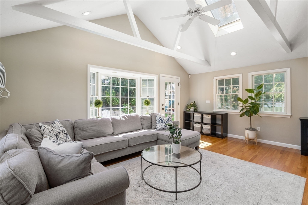 33 Coolidge Road