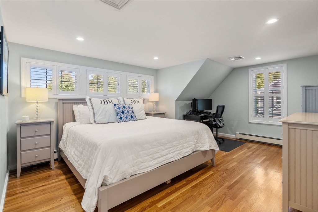 33 Coolidge Road