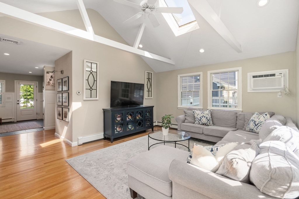33 Coolidge Road