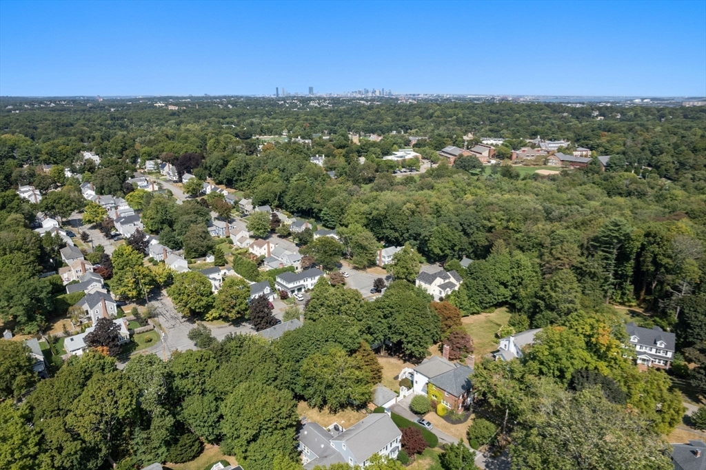 33 Coolidge Road