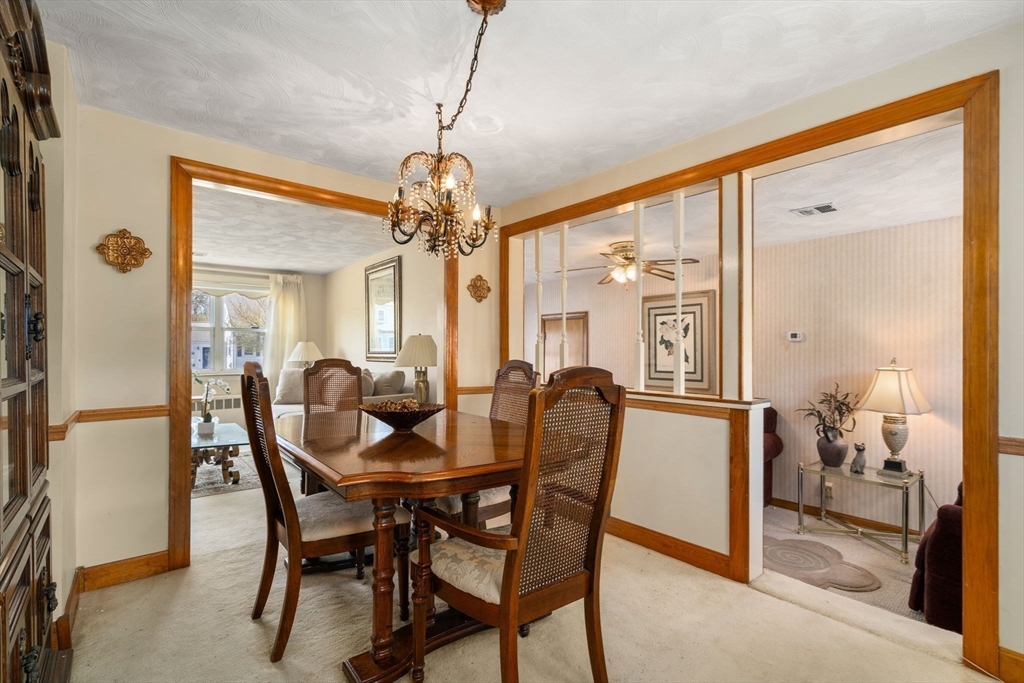 28 Saint Dennis Dr
