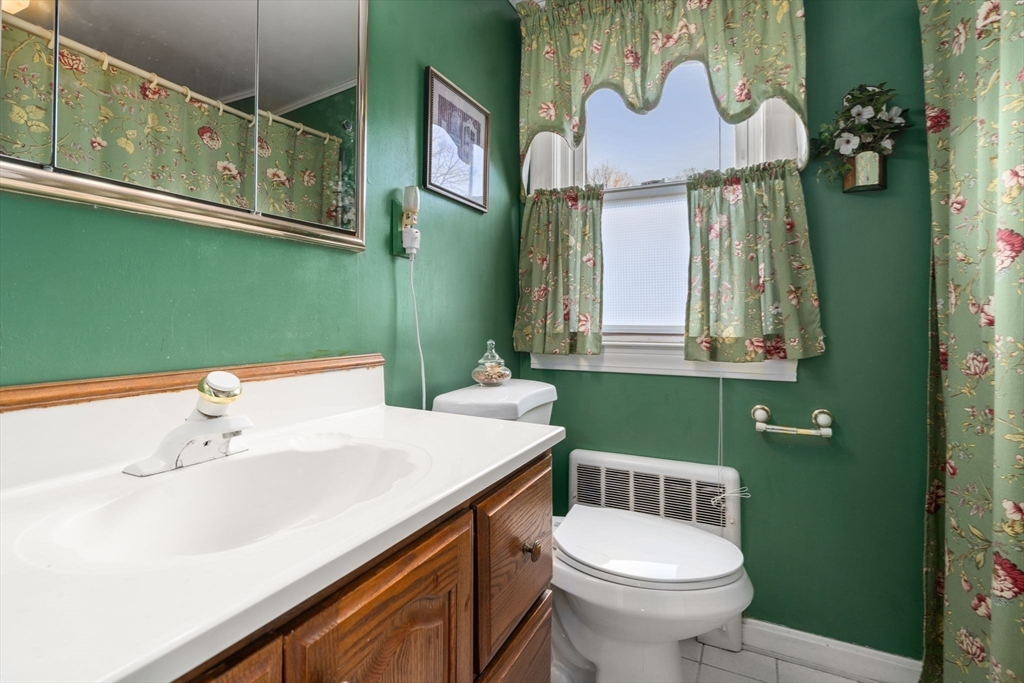 28 Saint Dennis Dr