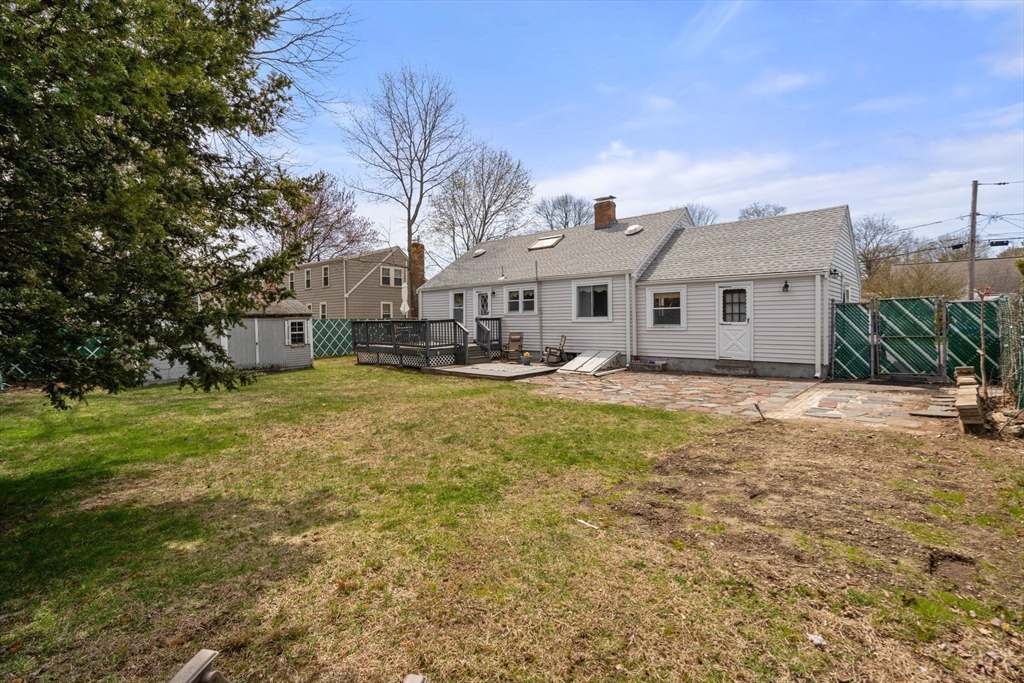 28 Saint Dennis Dr