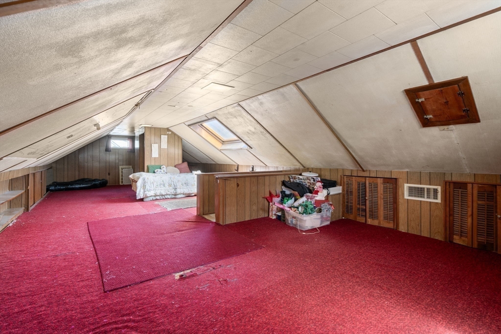 28 Saint Dennis Dr