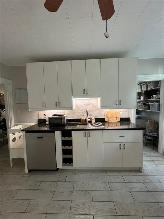 54-56 Cranch St # 1