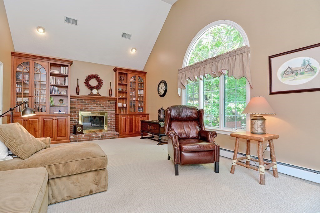 9 Eastmount Rd