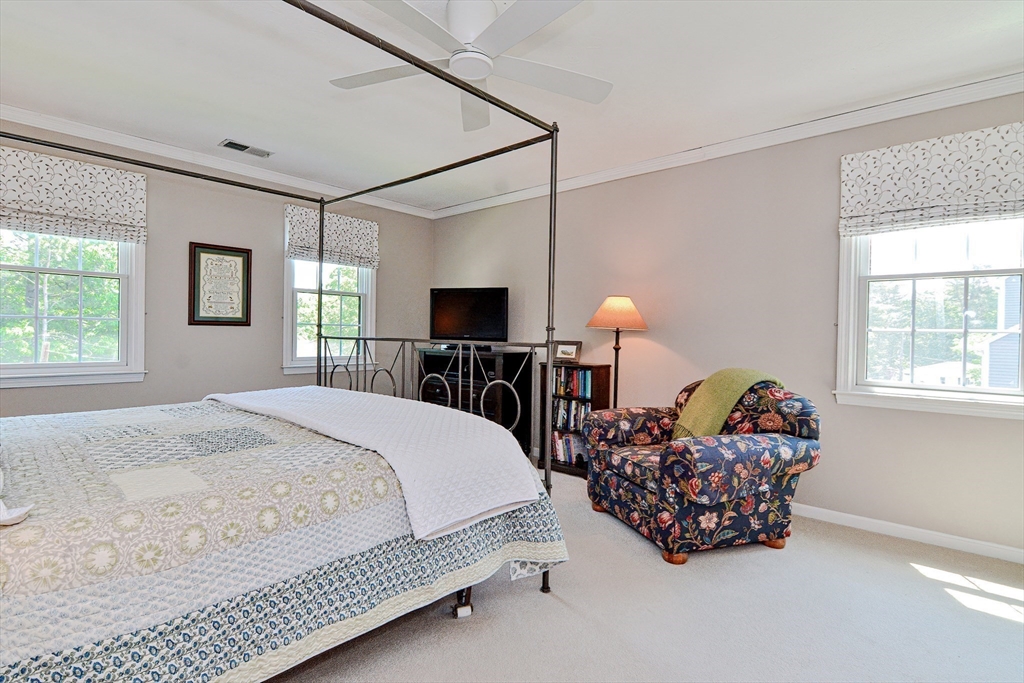 9 Eastmount Rd