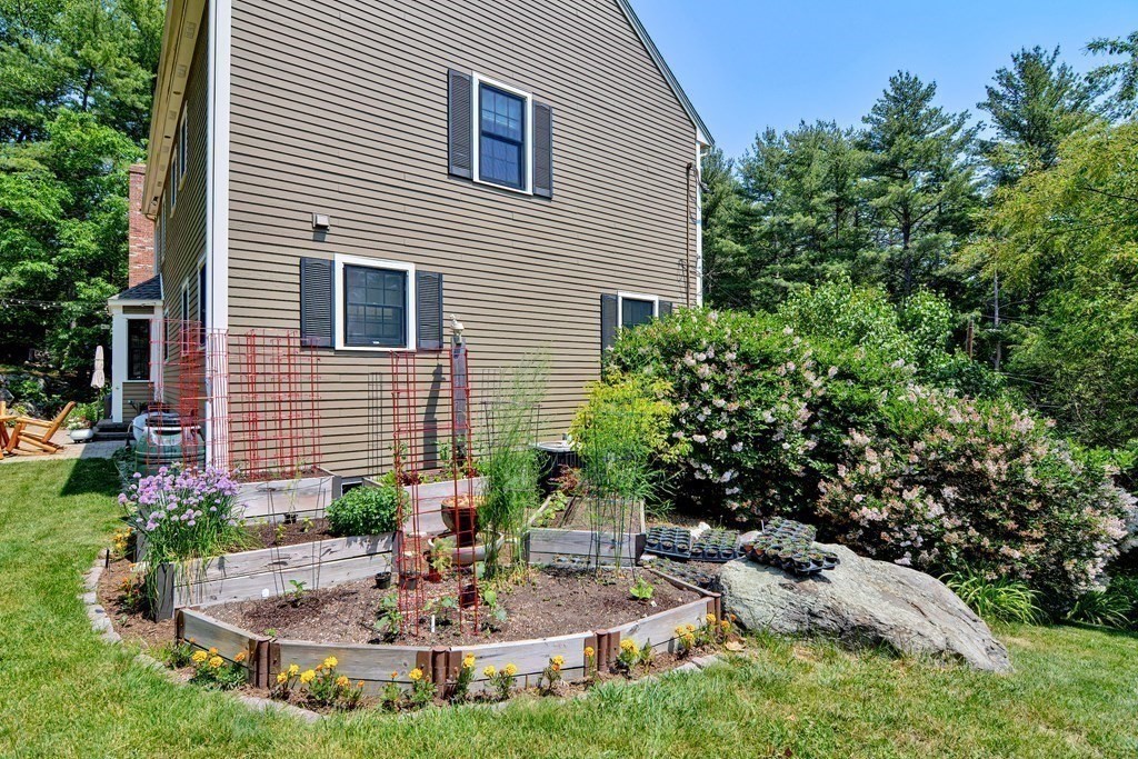 9 Eastmount Rd