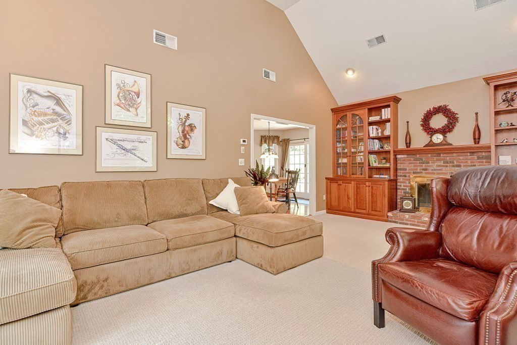 9 Eastmount Rd