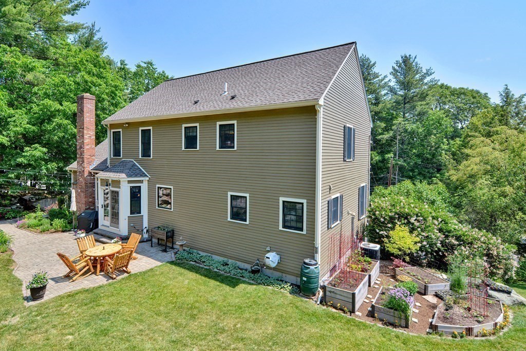9 Eastmount Rd