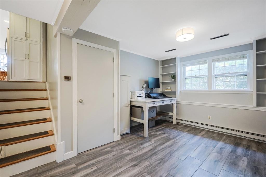 17 Tamarack Road