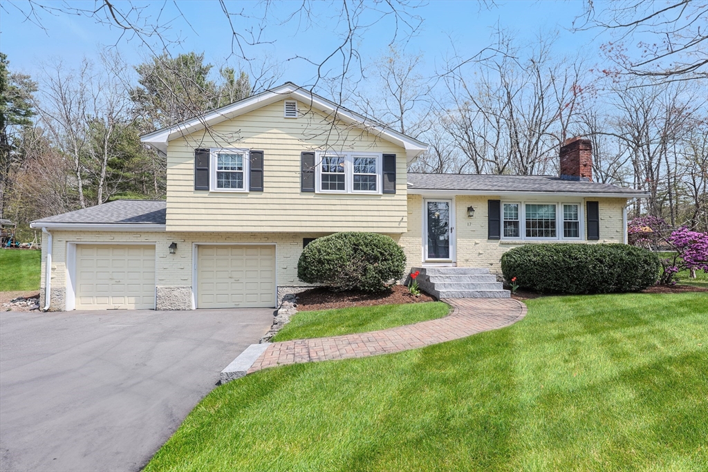 17 Tamarack Road