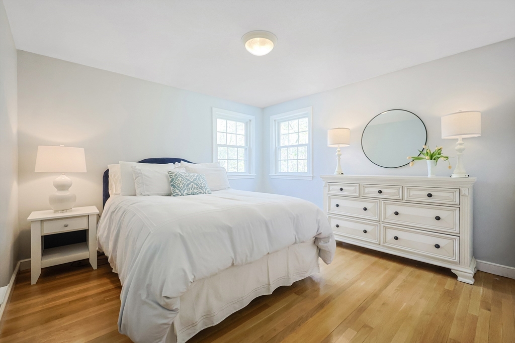 17 Tamarack Road
