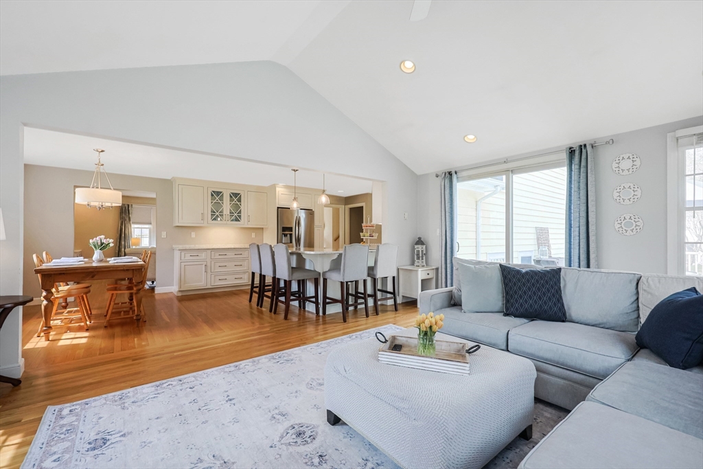 17 Tamarack Road