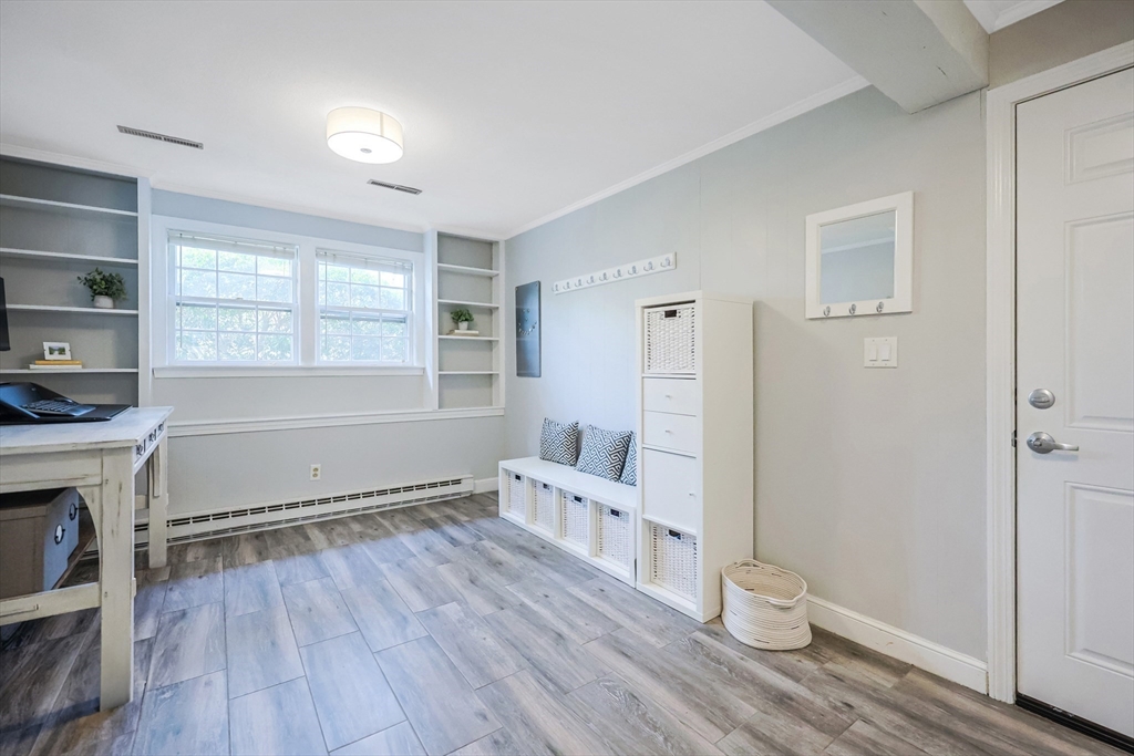 17 Tamarack Road