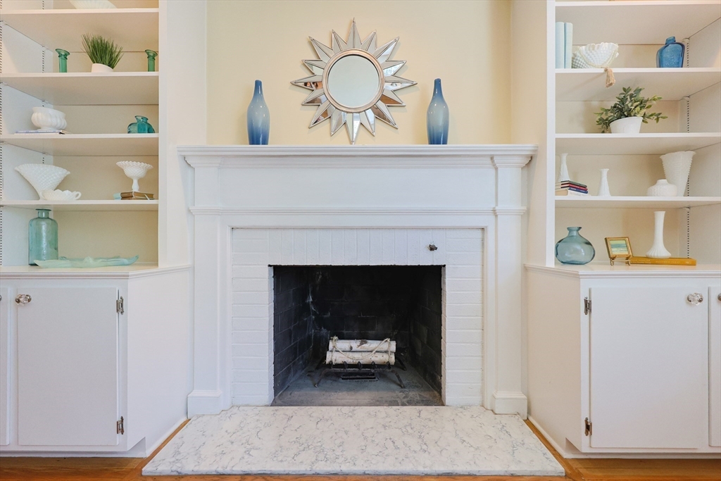 17 Tamarack Road