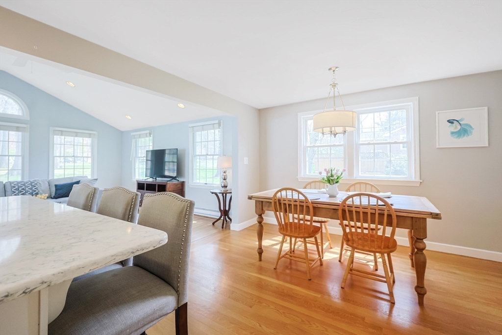 17 Tamarack Road