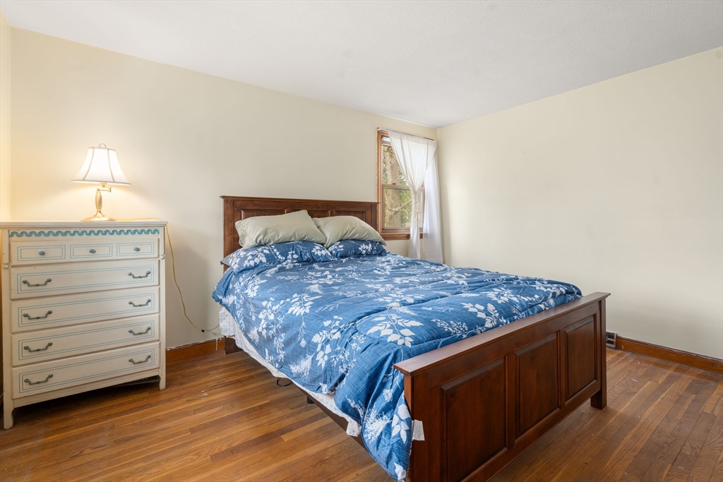28 Arnold Rd
