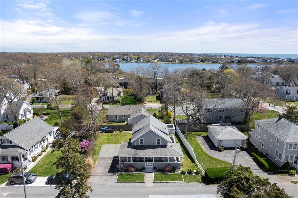 7 Hawthorne Ct