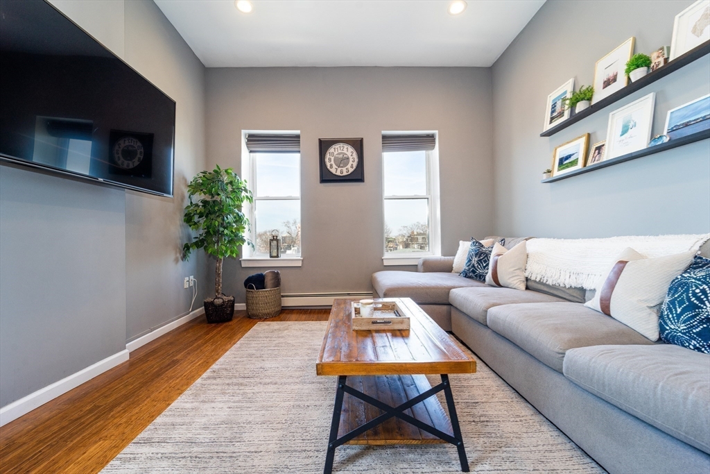 309 Emerson St # 16