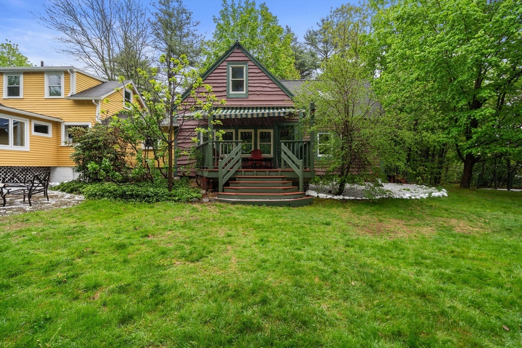 333 Wood St