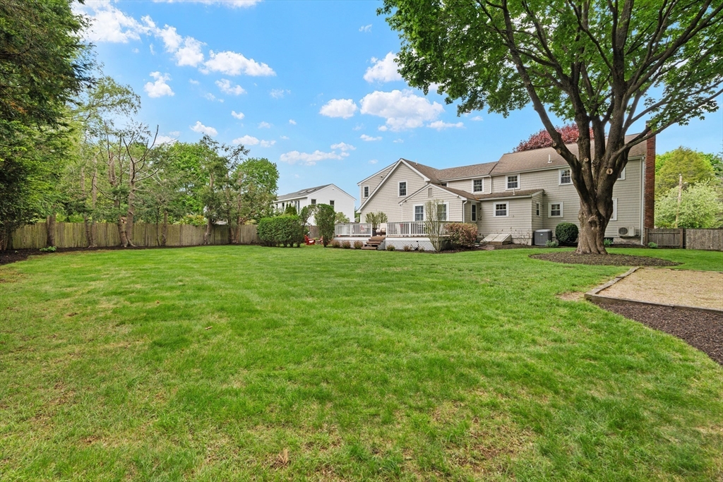 26 Cushing Rd