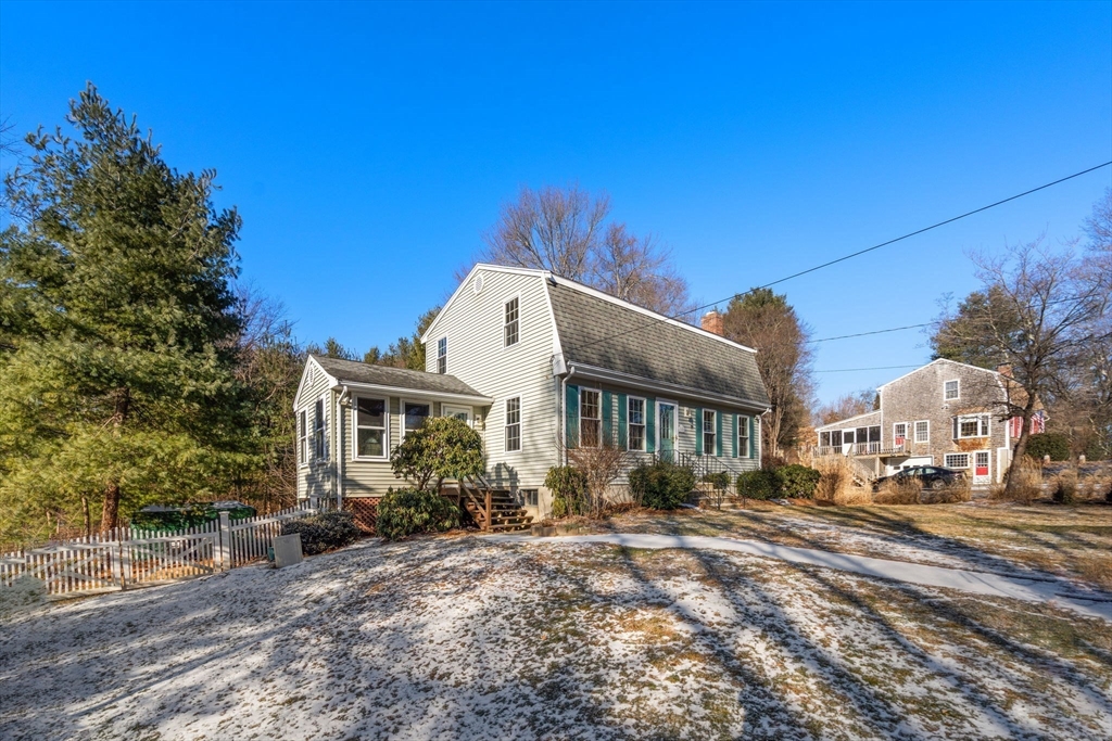 209 Pleasant