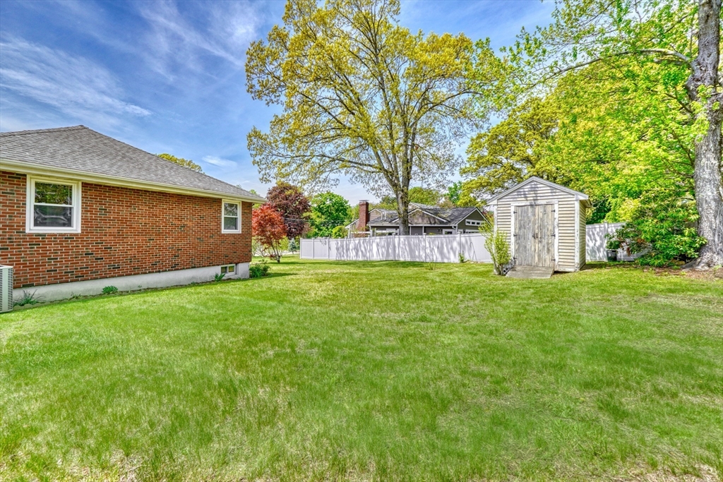77 Norton Drive
