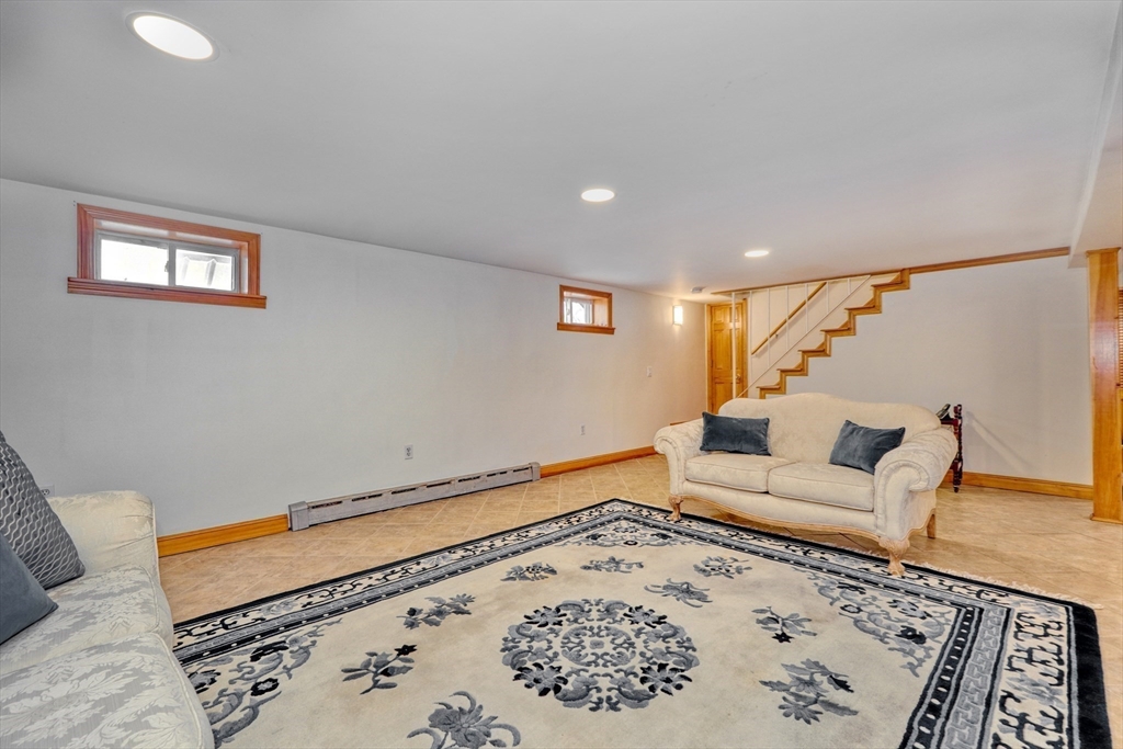 77 Norton Drive