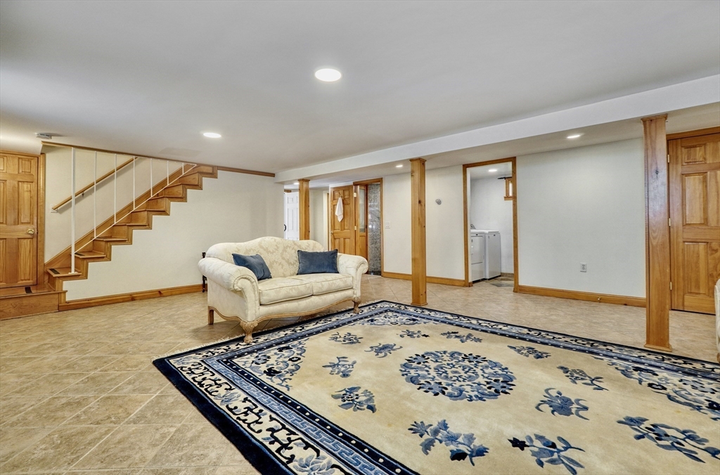77 Norton Drive