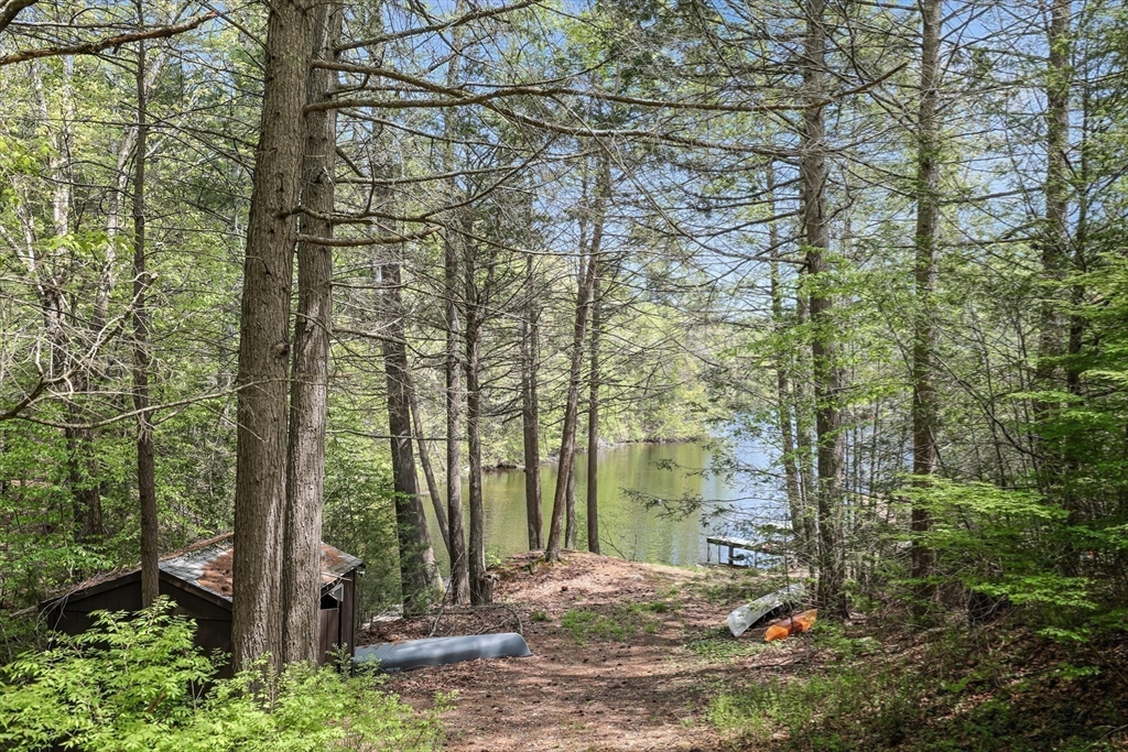 117 Lakeview Dr