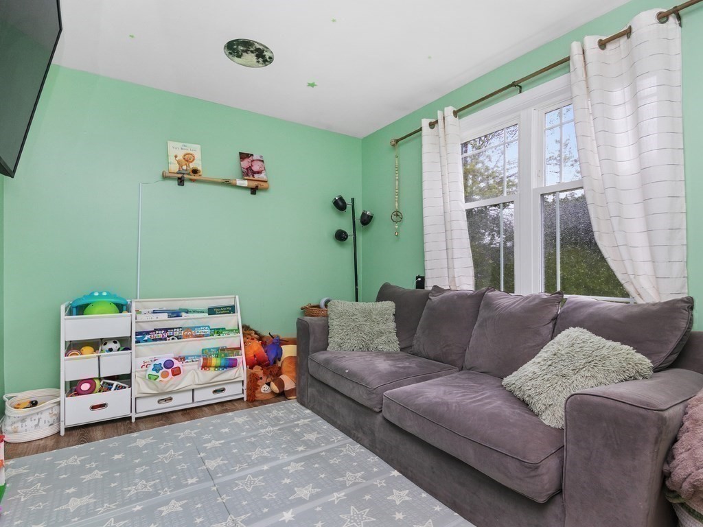 48 Twin Brook Lane