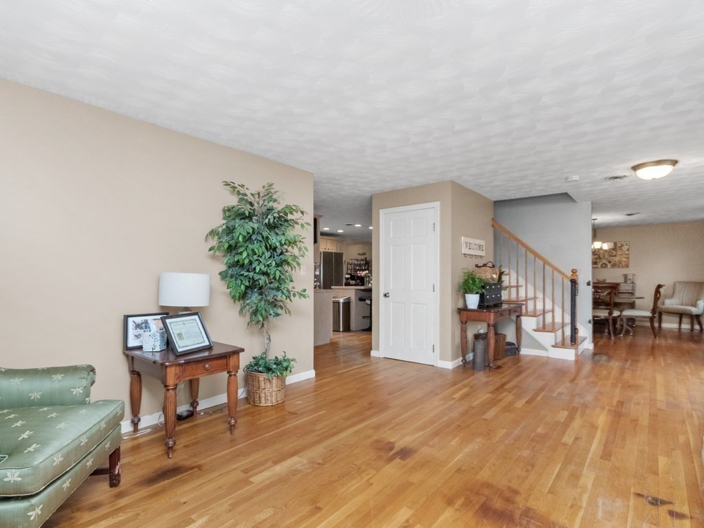 48 Twin Brook Lane