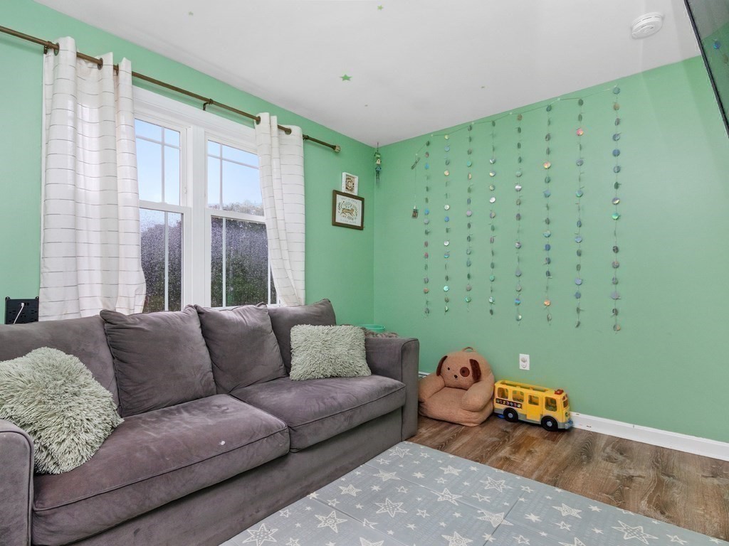 48 Twin Brook Lane