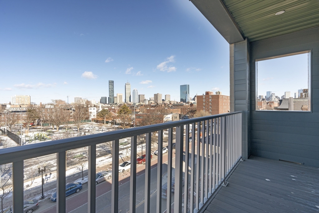 1948 Washington St # 5D