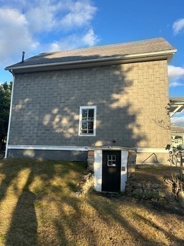 678 School Street