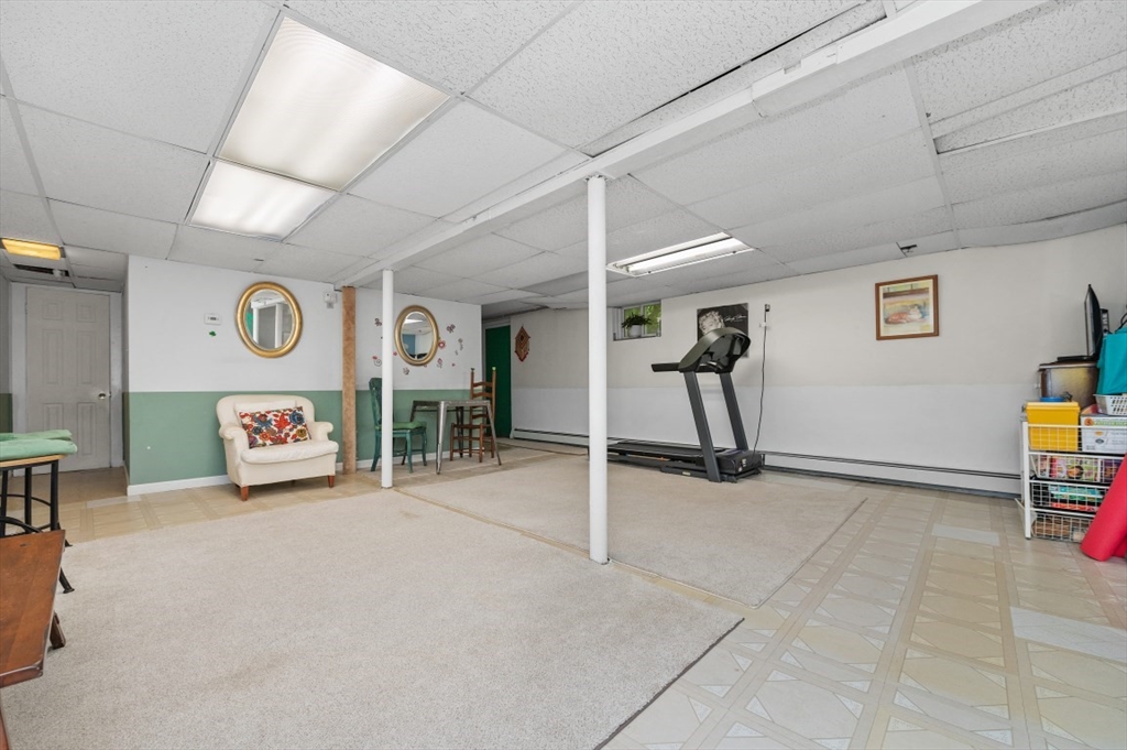18 Edgewood Rd