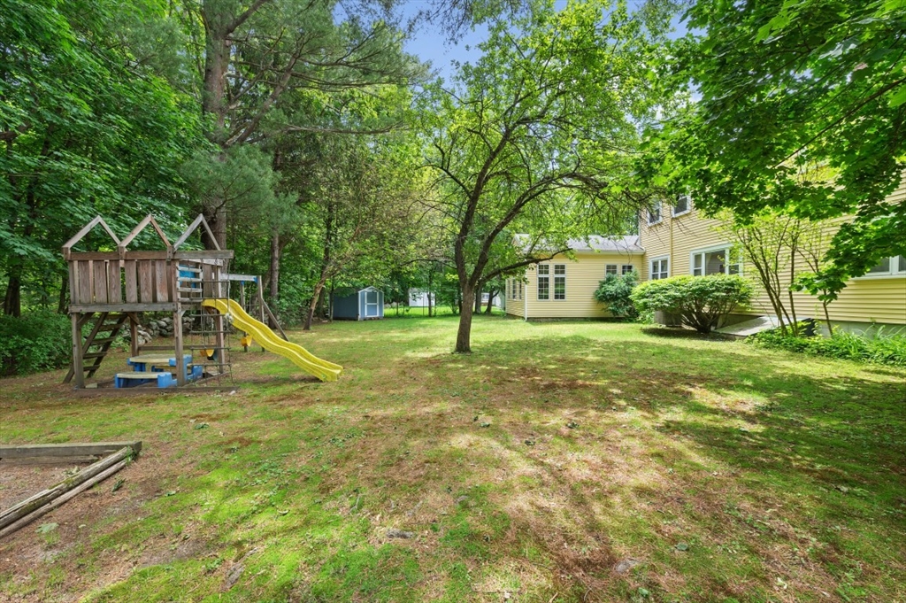 18 Edgewood Rd