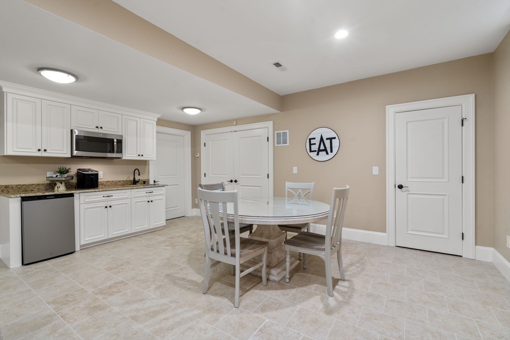 191 Schoolmaster Lane