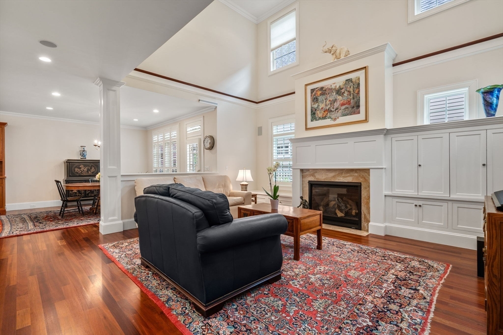 10 Maple Street # 10